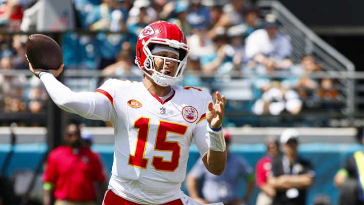 NFL Week 2 Winners and Losers: Patrick Mahomes Gets Paid, Bengals and Chargers Continue Struggles
