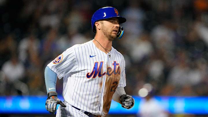 MLB Insider: New York Mets May Have to Wait Until Free Agency to Sign This Star