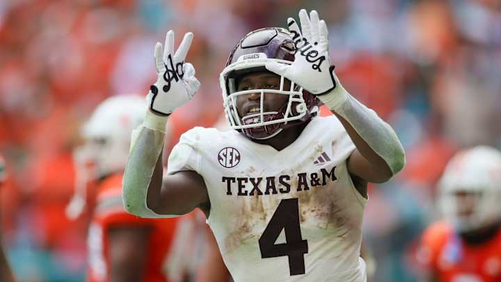 LOOK: Late arriving crowd for Texas A&M vs Auburn leaves a lot to be desired