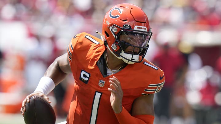 Justin Fields Just Told the Bears How to Best Help Him Succeed Justin Fields Just Told the Bears How to Best Help Him Succeed