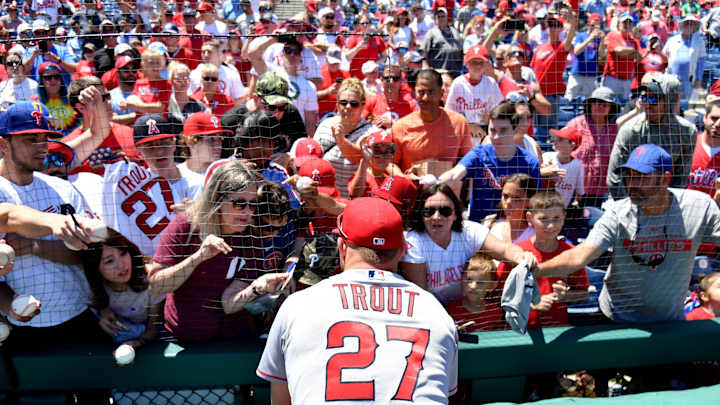 Angels Rumors: Writer Thinks LA Most Likely to Trade Mike Trout to Philadelphia For All-Star, Top Prospect