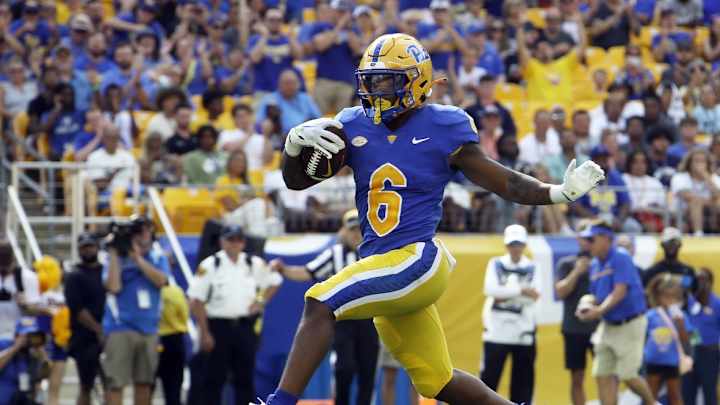 Pitt Will Feature Healthy Rodney Hammond Against UNC