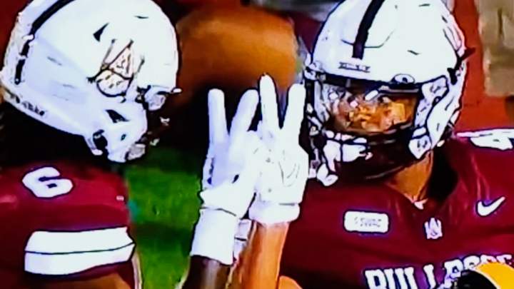 Bulldogs Fought Off Golden Lions For 5th-Straight Home Win