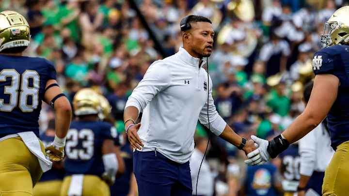 How To Watch No. 18 Notre Dame Fighting Irish vs. Stanford Cardinal