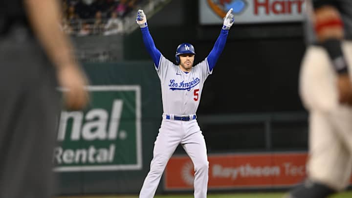 Dodgers Notes: Giants Fan Can't Handle 'The Freddie,' Kershaw Addresses Future