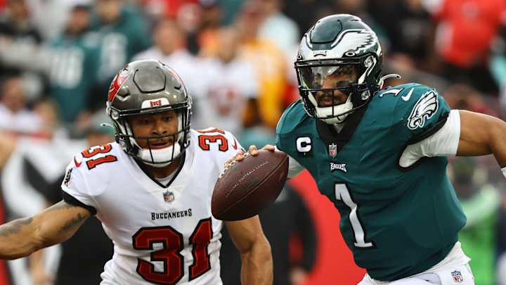 LIVE UPDATES: Tampa Bay Buccaneers vs. Philadelphia Eagles LIVE UPDATES: Tampa Bay Buccaneers vs. Philadelphia Eagles
