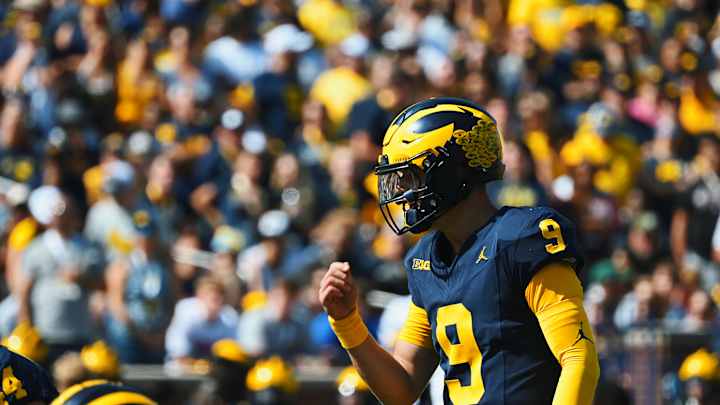 Three Michigan Football Players Selected In The First Round In CBS Mock Draft