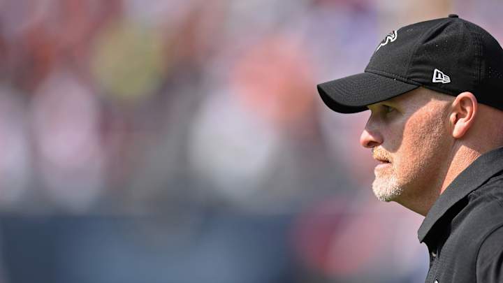 Imagine Bears with Dan Quinn as Coach