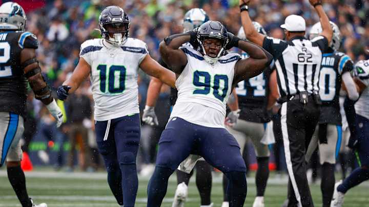 Seahawks Vets Set Championship Standard in Win vs. Panthers