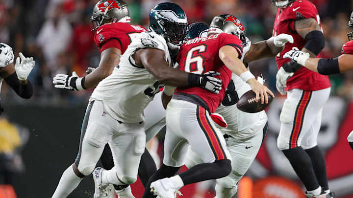 Eagles vs. Bucs: Live Updates, Highlights: Philly Defensive Line Feasts in Win Over Tampa