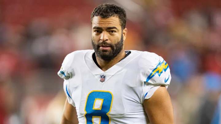 Baltimore BREAKING: Ravens Sign Free Agent Kyle Van Noy to 53-Man Roster Baltimore BREAKING: Ravens Sign Free Agent Kyle Van Noy to 53-Man Roster