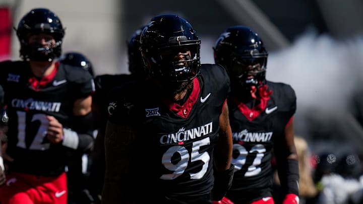 Look: UC Unveils Uniform Combination For Road Trip to BYU