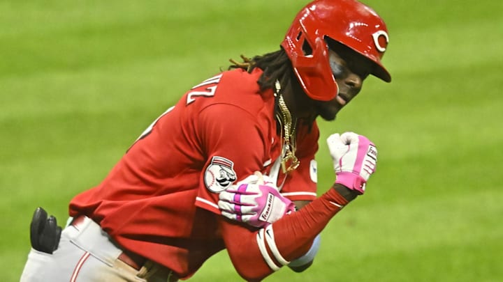Cincinnati Reds Keep Playoff Hopes Alive as Rookie Sets New Mark in Team History Cincinnati Reds Keep Playoff Hopes Alive as Rookie Sets New Mark in Team History