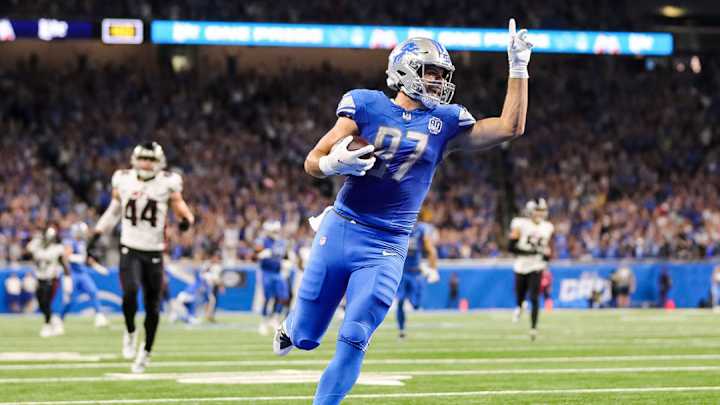 Lions-Packers Key Matchup: Sam LaPorta vs. Quay Walker