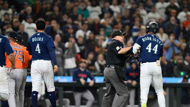 Here's What Hector Neris Said to Cause Benches to Clear in Mariners-Astros Game on Wednesday Here's What Hector Neris Said to Cause Benches to Clear in Mariners-Astros Game on Wednesday