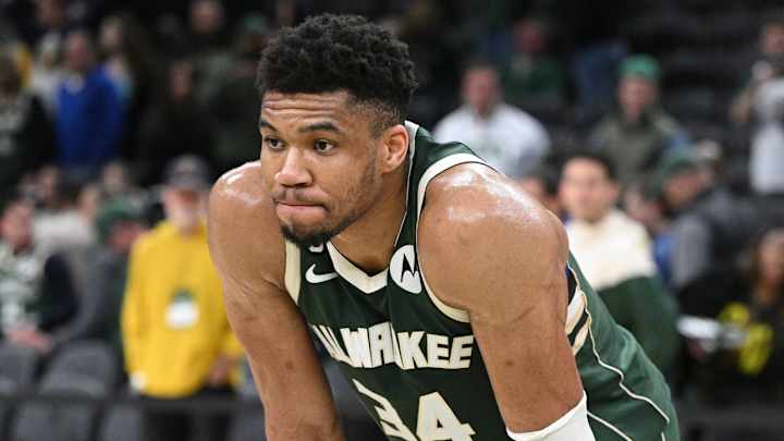 Giannis Antetokounmpo Wasn’t Consulted on Damian Lillard Trade, per Report