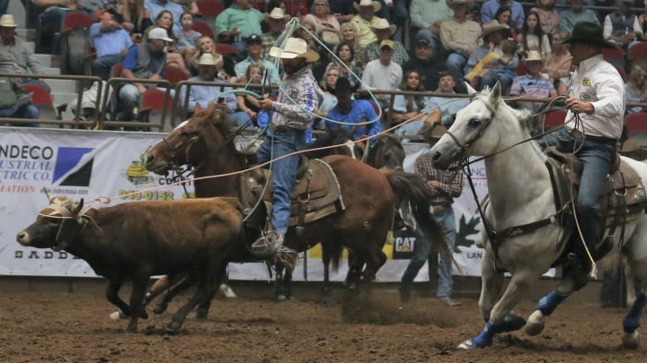 Putting Team in Team Roping, Massive Goals at Cinch Playoff Governor's Cup Putting Team in Team Roping, Massive Goals at Cinch Playoff Governor's Cup