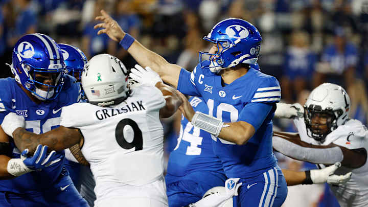 Final Huddle: BYU Explodes on UC in 35-20 Victory