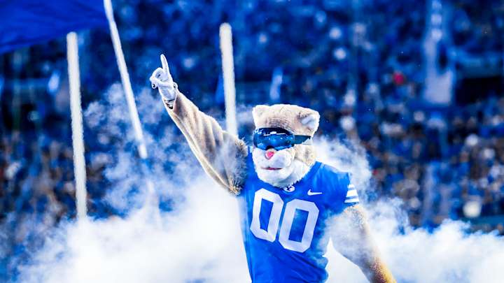 Cosmo's Backflip Fire Stunt is Going Viral Cosmo's Backflip Fire Stunt is Going Viral