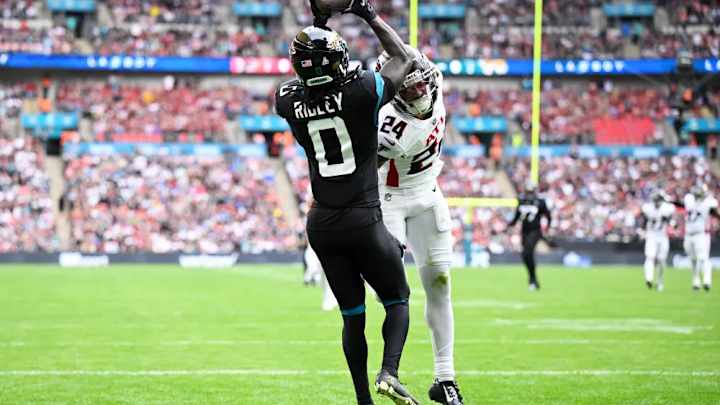 Atlanta Falcons Trail Jacksonville Jaguars After Desmond Ridder's Brutal First Half Atlanta Falcons Trail Jacksonville Jaguars After Desmond Ridder's Brutal First Half