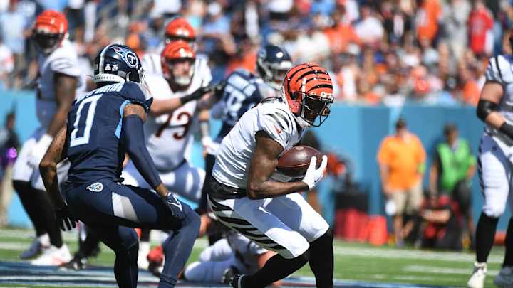 Bengals WR Tee Higgins Dealing With Fractured Rib, Hoping to Play Against Cardinals