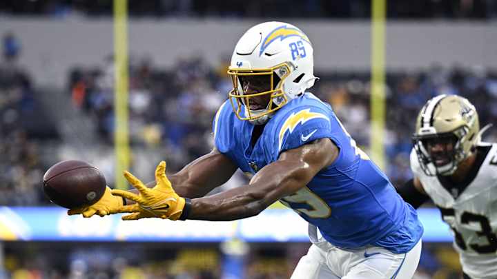 Chargers News: Brandon Staley Hides Results of Donald Parham’s Wrist X-Ray, Sparking Concern for TE Chargers News: Brandon Staley Hides Results of Donald Parham’s Wrist X-Ray, Sparking Concern for TE