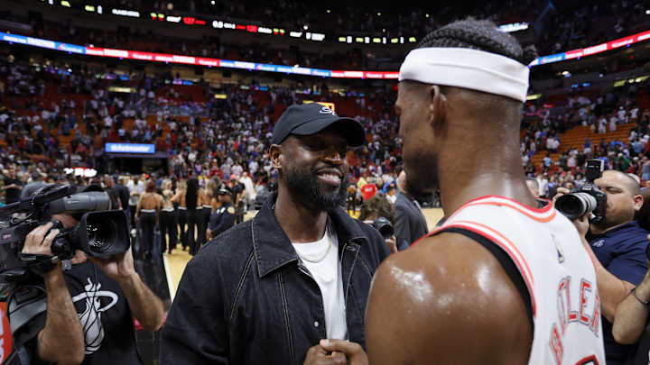 Dwyane Wade, Reggie Miller, Neymar Jr. React To Jimmy Butler’s New Hairdo Dwyane Wade, Reggie Miller, Neymar Jr. React To Jimmy Butler’s New Hairdo