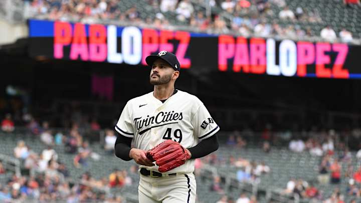 Minnesota Twins Game 1 Starter Goes Viral For Pre-Game Wardrobe Choice Minnesota Twins Game 1 Starter Goes Viral For Pre-Game Wardrobe Choice