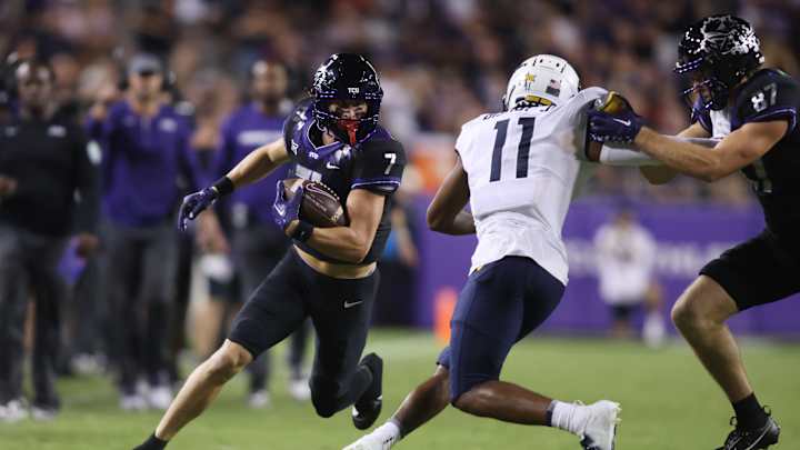 Crossing the Goal Line: Predicting the TCU vs Iowa State Football Game Crossing the Goal Line: Predicting the TCU vs Iowa State Football Game