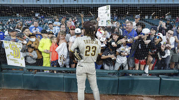 Padres News: Fernando Tatis Jr. Proves He’s One of Baseball’s Most Popular Players