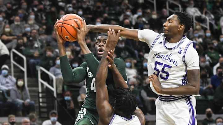 Pitt's Zack Austin Used Video Games to Perfect Shot Blocking Pitt's Zack Austin Used Video Games to Perfect Shot Blocking