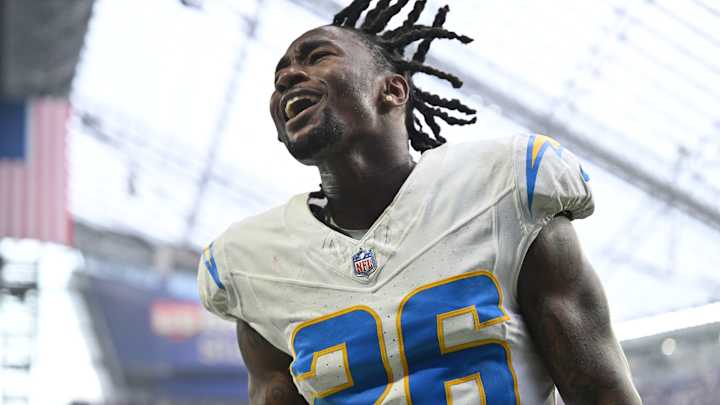 Chargers News: Asante Samuel Jr. Breaks Down Game-Deciding Interception Chargers News: Asante Samuel Jr. Breaks Down Game-Deciding Interception