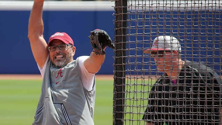 Patrick Murphy Clarifies Roles, Hitting Coach for New Alabama Softball Assistants
