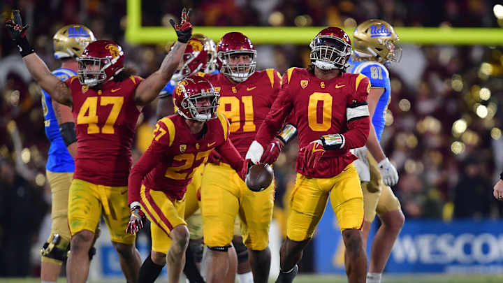 USC Football: 5-Star Louisiana RB Lists Trojans in His Finalist List