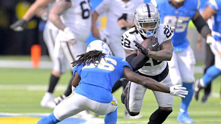 Chargers News: Positional Change Improving Output Of Key Defender
