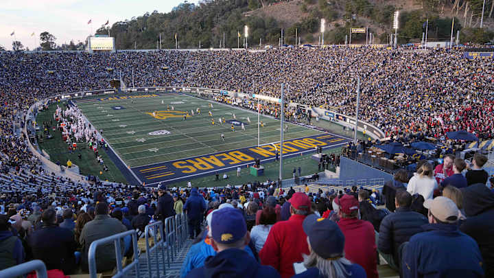 Reports: Oregon State Preparing for 'Dead' Cal Stadium Reports: Oregon State Preparing for 'Dead' Cal Stadium