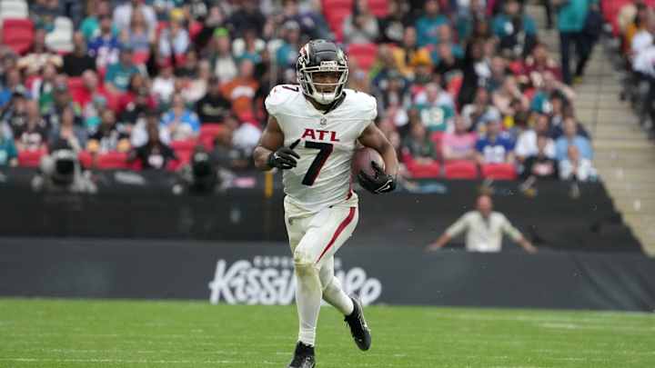 Houston Texans' C.J. Stroud Praises Atlanta Falcons 'Monster' Bijan Robinson Houston Texans' C.J. Stroud Praises Atlanta Falcons 'Monster' Bijan Robinson