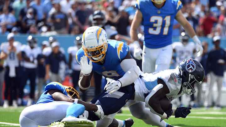 Chargers News: Writer Praises LB Following Promotion Chargers News: Writer Praises LB Following Promotion