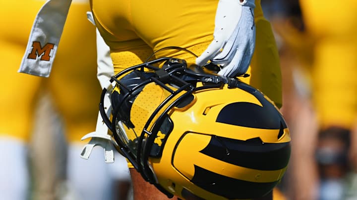 REPORT: Michigan's Mike Hart Interviews For Big Ten Head Coaching Job