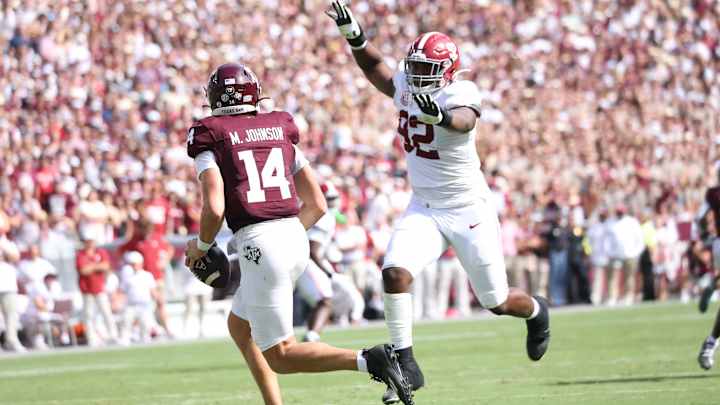 Two Alabama Players Earn SEC Weekly Honors for Performance Against Texas A&M Two Alabama Players Earn SEC Weekly Honors for Performance Against Texas A&M