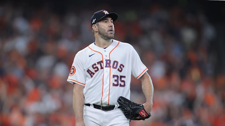 Green Screen Causes Issues For Viewers in ALDS Game 1 Between Astros and Twins