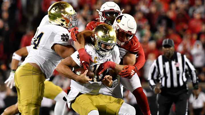 Notre Dame’s College Football Playoff Hopes Crumble With Loss to Louisville Notre Dame’s College Football Playoff Hopes Crumble With Loss to Louisville