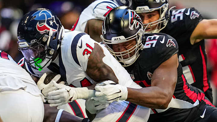 Houston Texans Lead Atlanta Falcons After First Half Defensive Battle