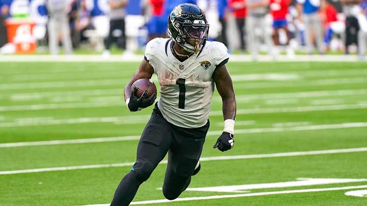 Jaguars RB Had the Perfect Tweet About Playing Against Himself in Fantasy Football This Week Jaguars RB Had the Perfect Tweet About Playing Against Himself in Fantasy Football This Week