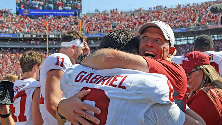 Column: It's Time to Say It: Oklahoma's Similarities to the 2000 National Title Team Are Uncanny