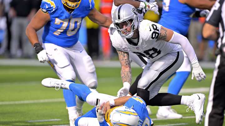 Chargers News: Star Raiders Defender Spoke With Jerry Tillery About Justin Herbert Hit