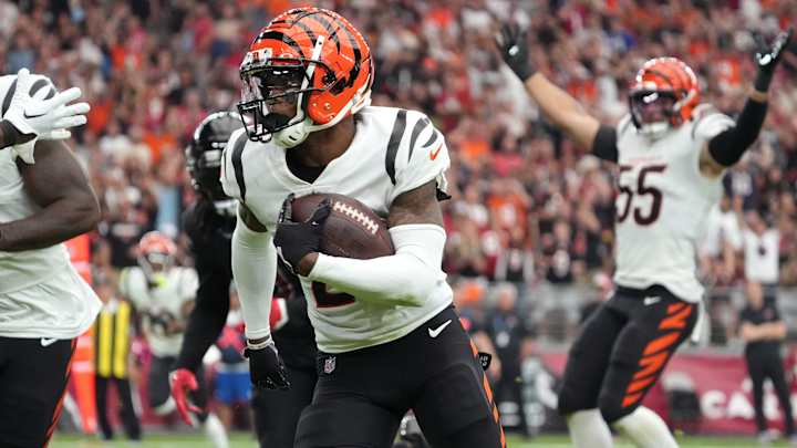 Cam Taylor-Britt Takes Advantage of Touchdown Opportunity: 'I Didn't Know What to do' Cam Taylor-Britt Takes Advantage of Touchdown Opportunity: 'I Didn't Know What to do'