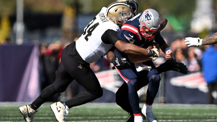 New England Patriots-New Orleans Saints Notebook: Mac Jones, Offensive Line Again Inept in Lopsided Loss