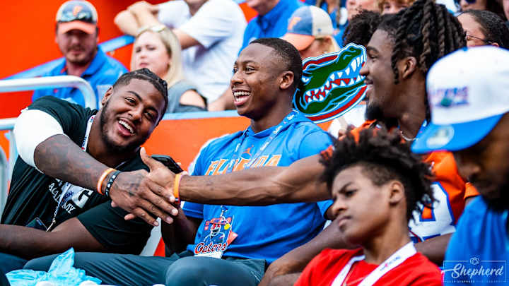 'Message Delivered': Elite OL Recruit Reacts to Florida Gators Official Visit
