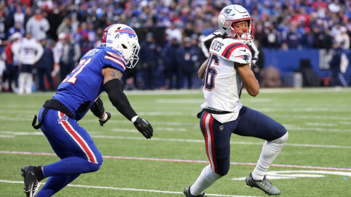 WR Jakobi Meyers Faces Former Team on Sunday WR Jakobi Meyers Faces Former Team on Sunday